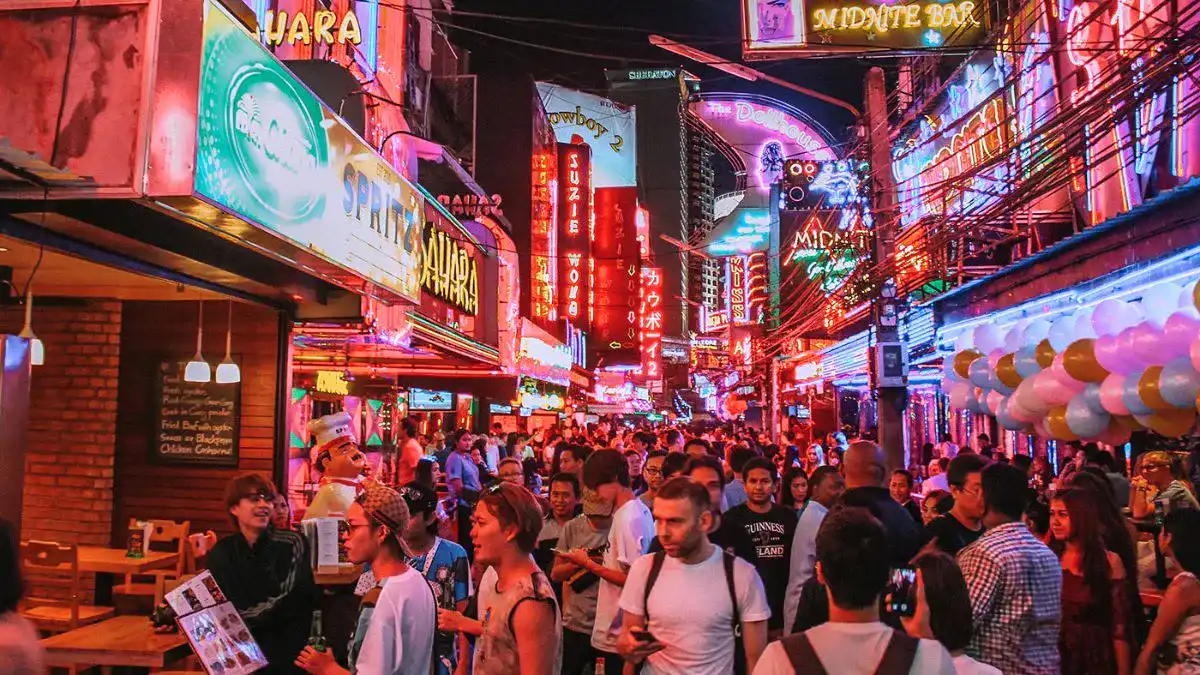 Bars in Khao San Road & Soi Cowboy