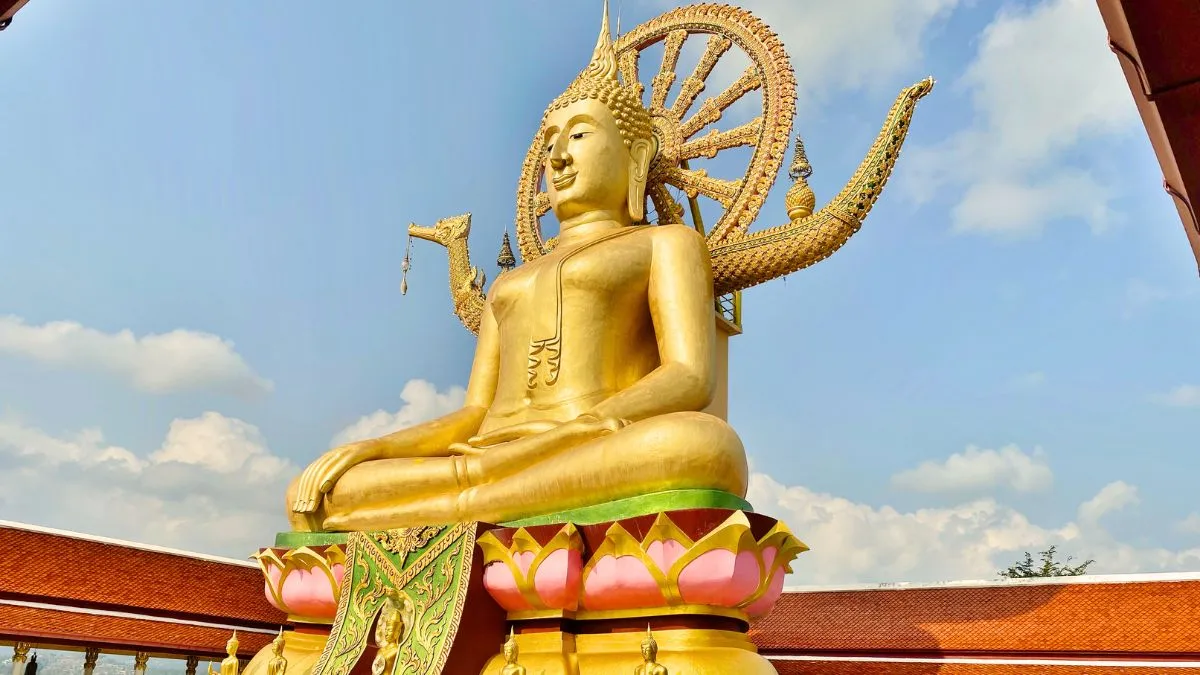 Big Buddha Temple (Wat Phra Yai)