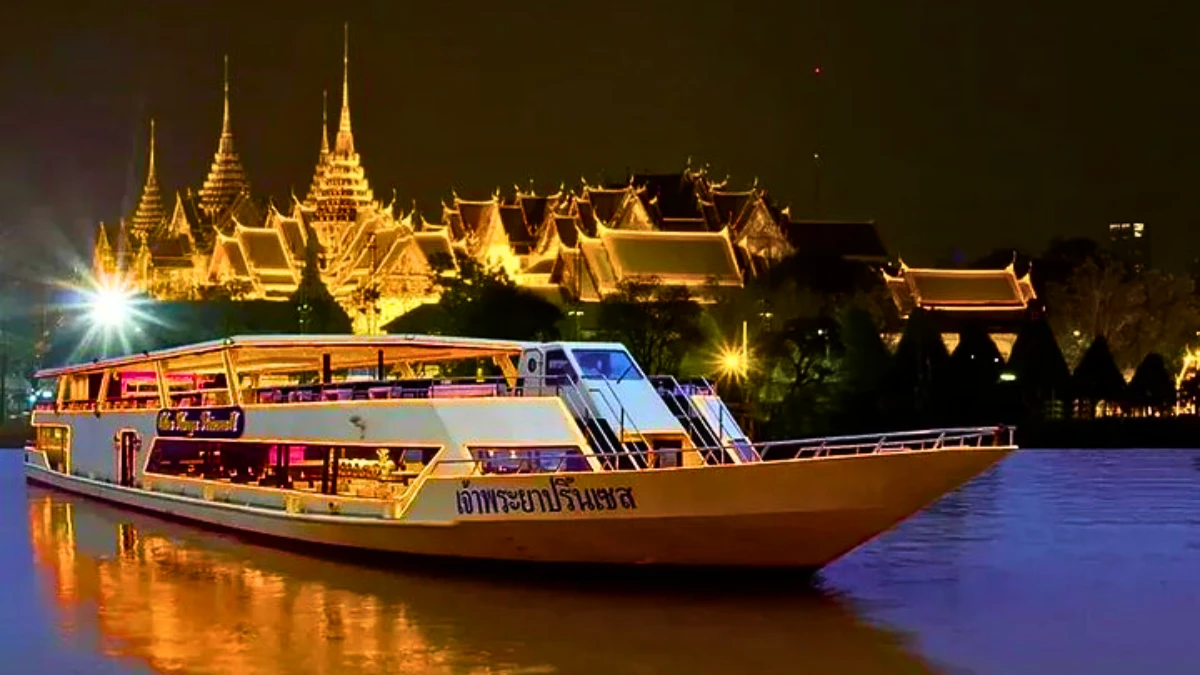 Chao Phraya Dinner Cruise, Bangkok