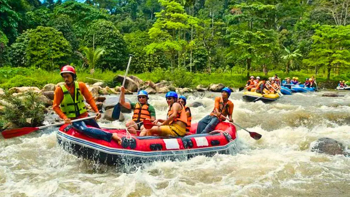 River Rafting in Songprak River