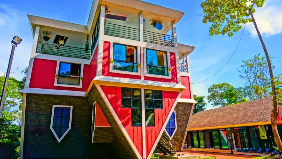 Upside Down House Phuket (Baan Teelanka)