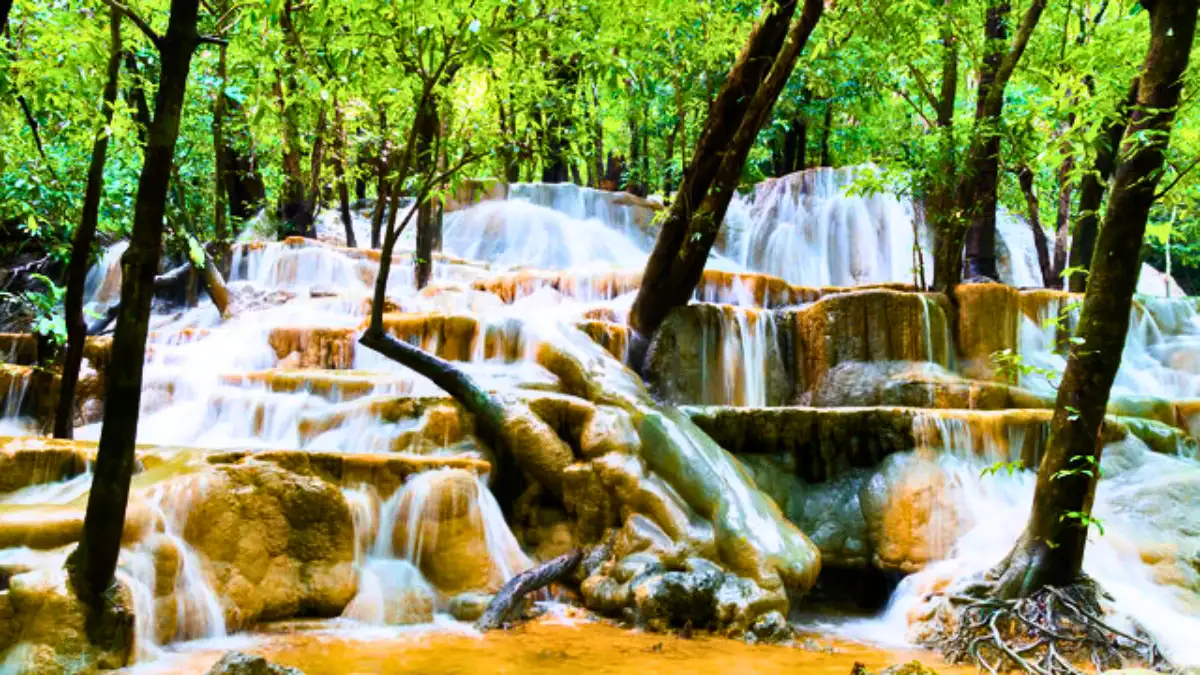 Wang Sai Thong Waterfall