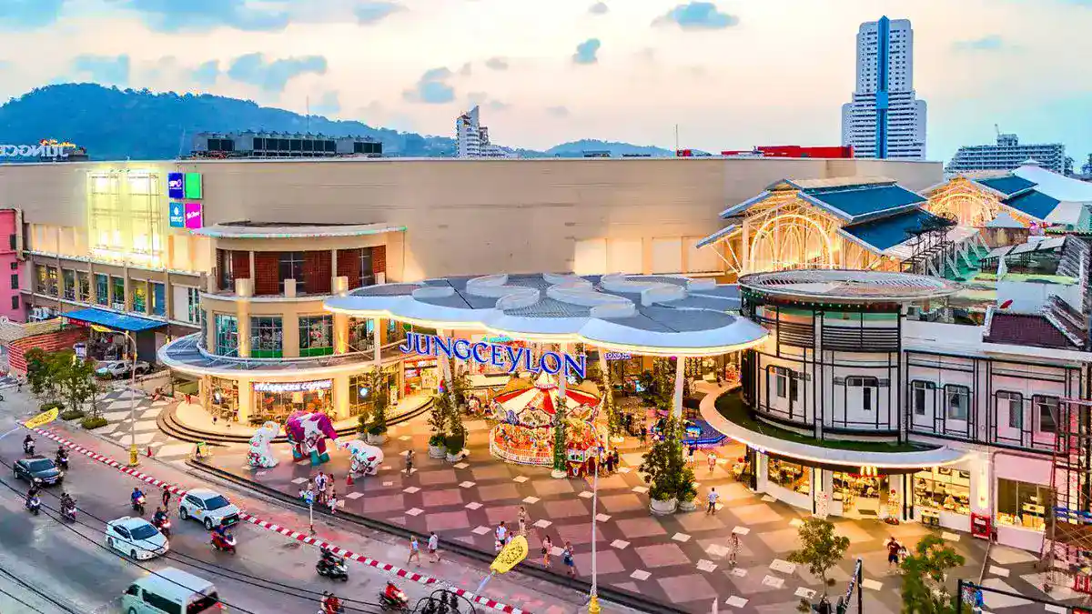 Jungceylon Shopping Mall in Patong