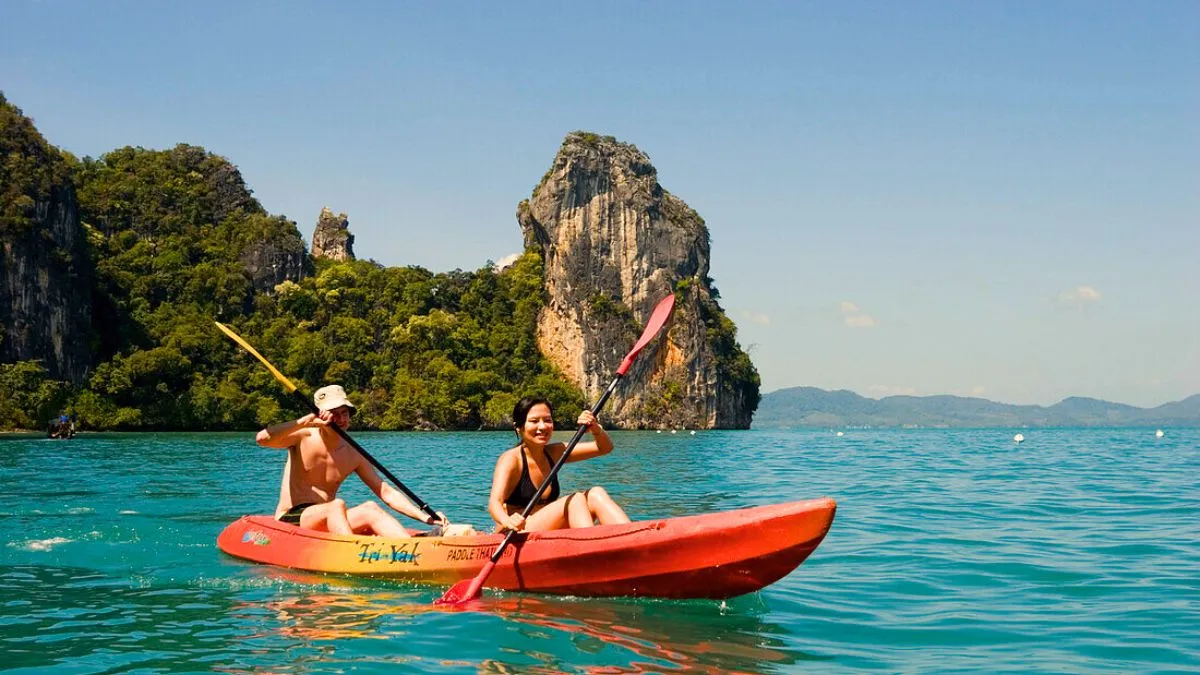 Kayaking at Phang Nga Bay