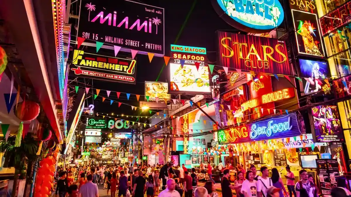 Savor Pattaya's Nightlife