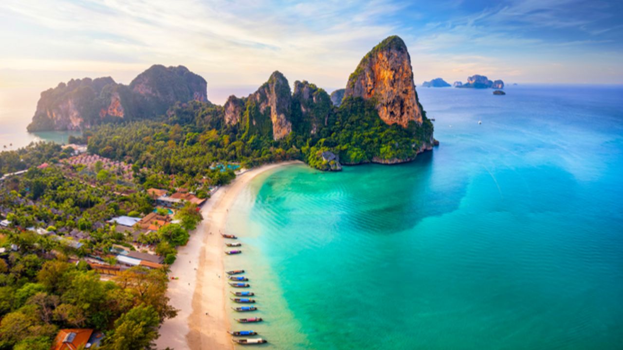 Trendy Retreat: Krabi and Phuket